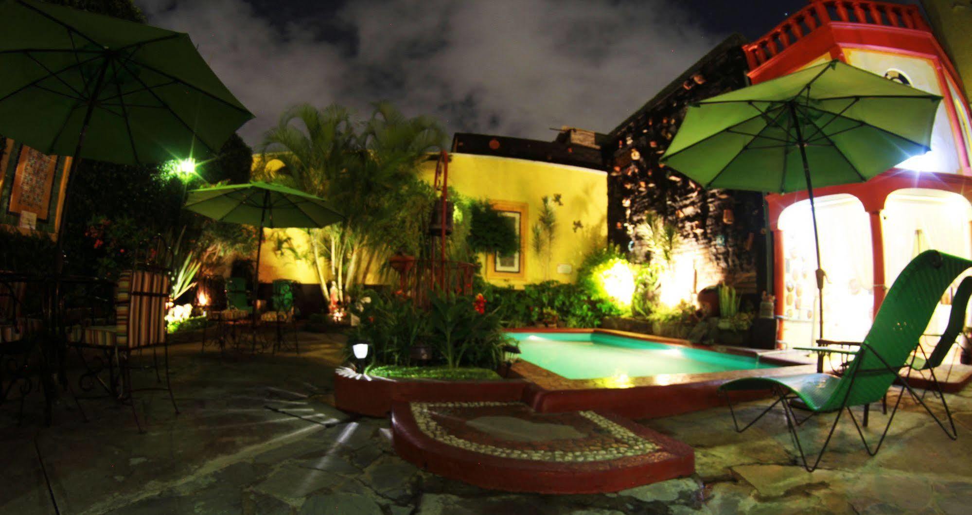Hotel Casa Armonia Tlaquepaque Екстер'єр фото