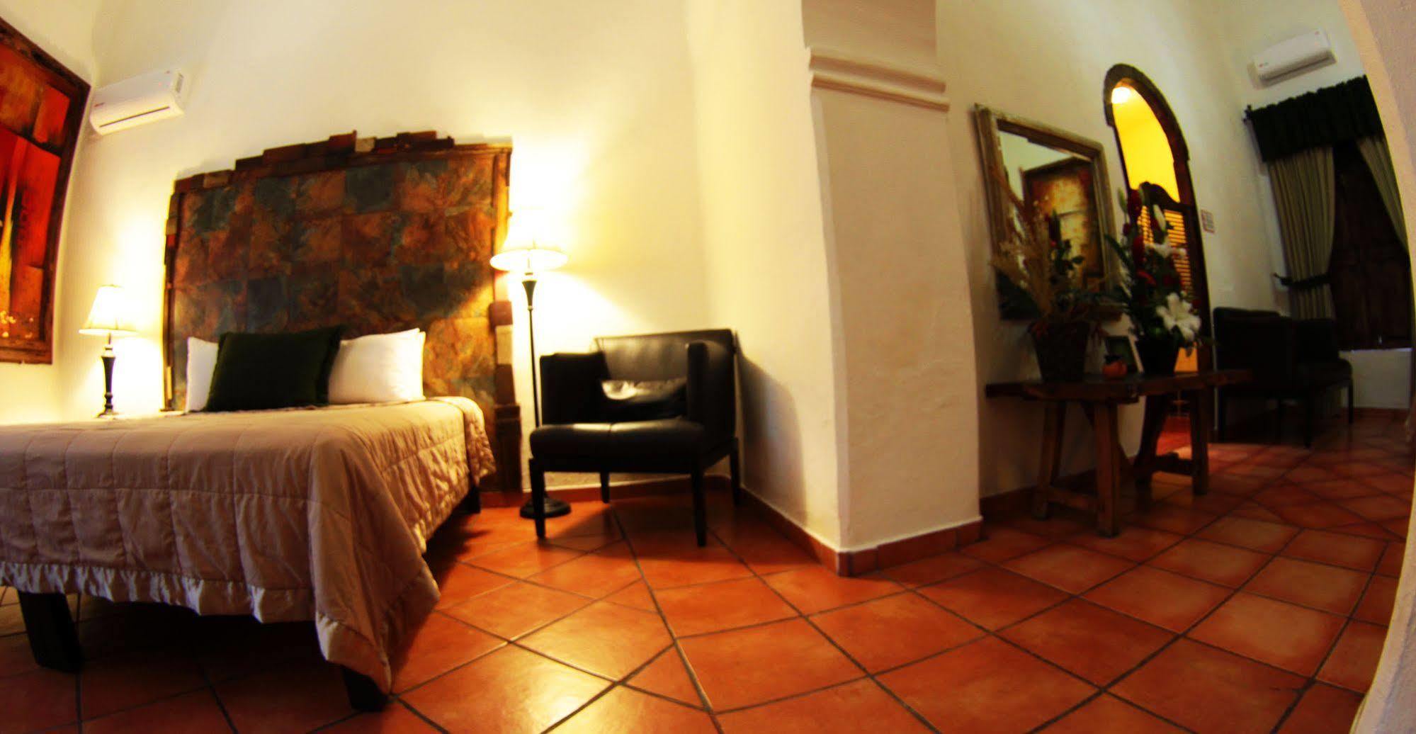 Hotel Casa Armonia Tlaquepaque Екстер'єр фото