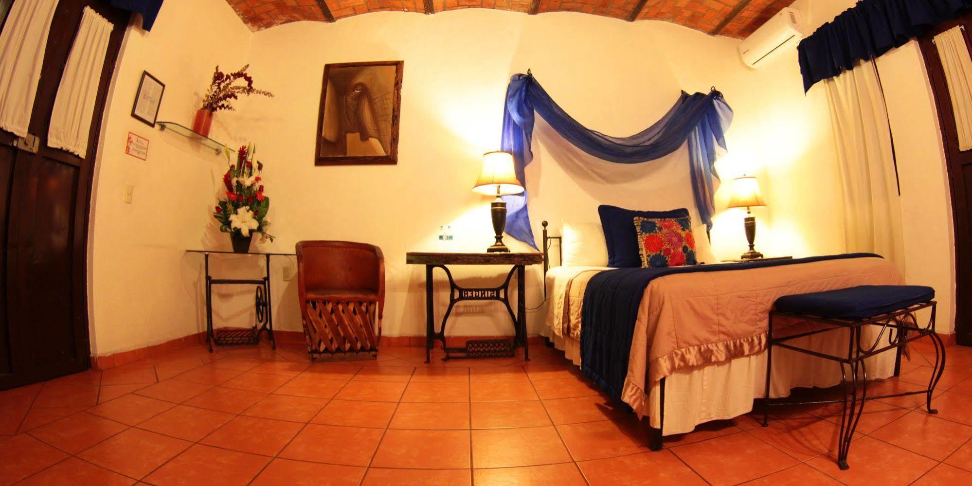 Hotel Casa Armonia Tlaquepaque Екстер'єр фото