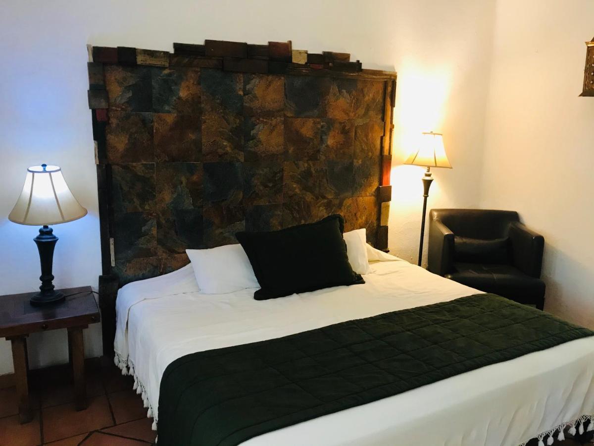 Hotel Casa Armonia Tlaquepaque Екстер'єр фото